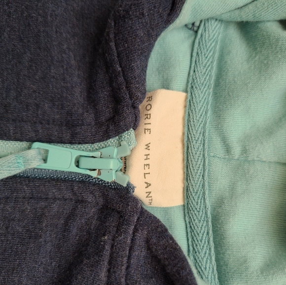 Shark fin Hoodie Rorie Whelan - Picture 5 of 7